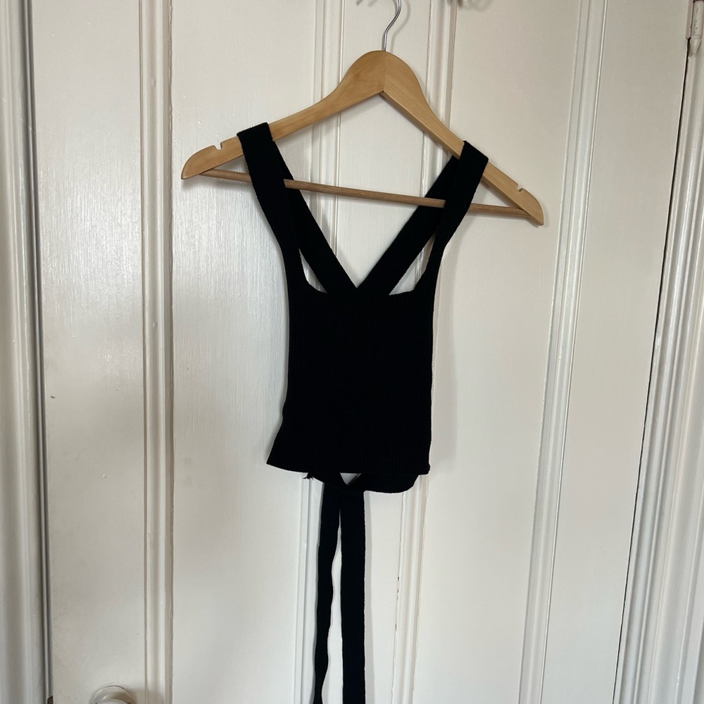 Loyd/Ford Crop Top with back tie detail - Picture 6 of 6